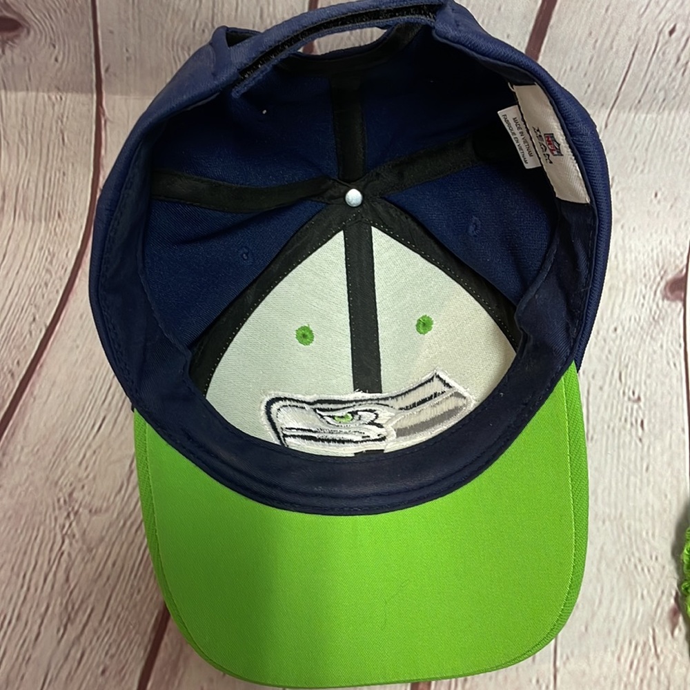 Seahawks Hat Bundle - Picture 11 of 11